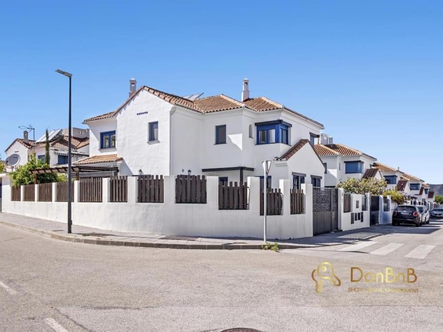 Casa Pareada En Los Pinos De Alhaurin Malaga Villa Alhaurín de la Torre Exterior foto